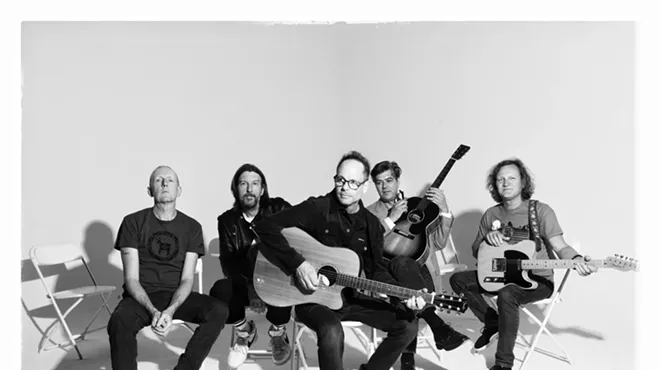 Image: Comedy Gold: Gin Blossoms’ Jesse Valenzuela keeps it light