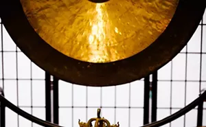 Image: Gong Bath