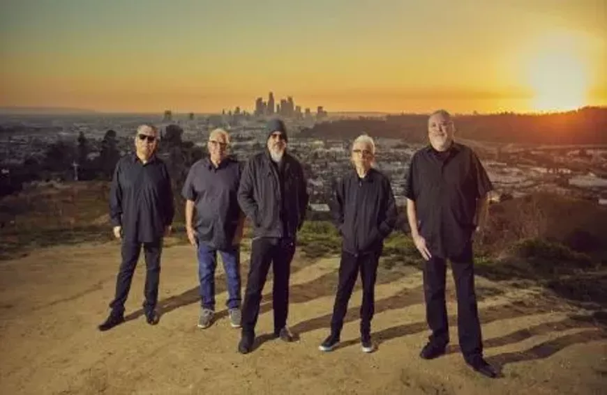 Los Lobos, December 2024