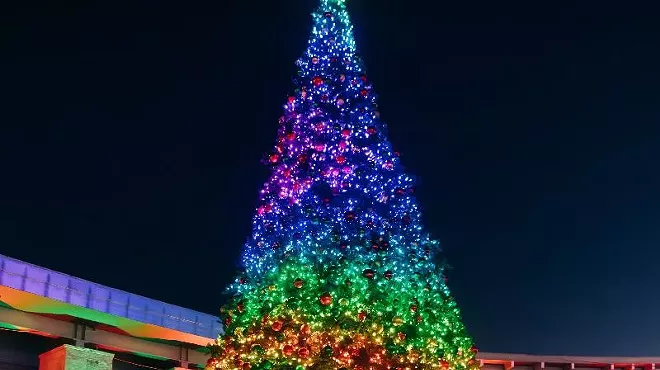 Image: Marana's Nightly Christmas Tree & Musical Light Show