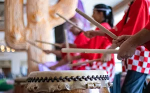 Image: Noon Year's Eve at Park Place Mall