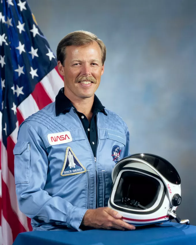 ‘First Flight’: Astronaut Robert ‘Hoot’ Gibson shares family’s story